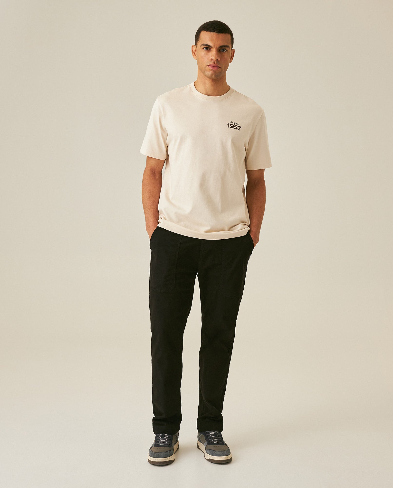 Mens T-Shirt Long Sleeve Classic Fit Cotton Jersey Medium Weight Mixed Typography Front Back - Raw 63_641H023_CRU120000_4