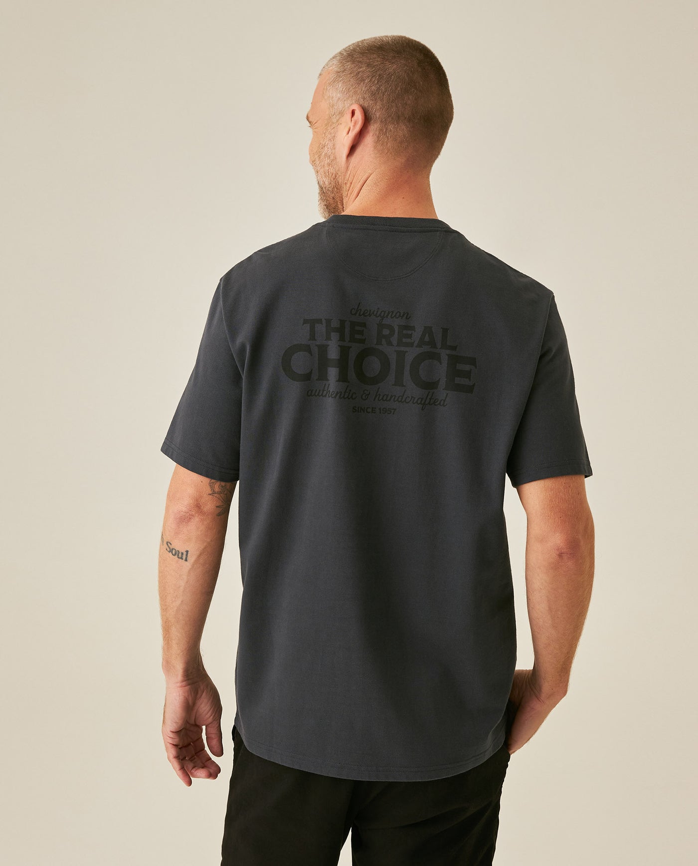 Mens T-Shirt Long Sleeve Classic Fit Cotton Jersey Medium Weight Mixed Typography Front Back - Gray 63_641H023_GRI194406_6