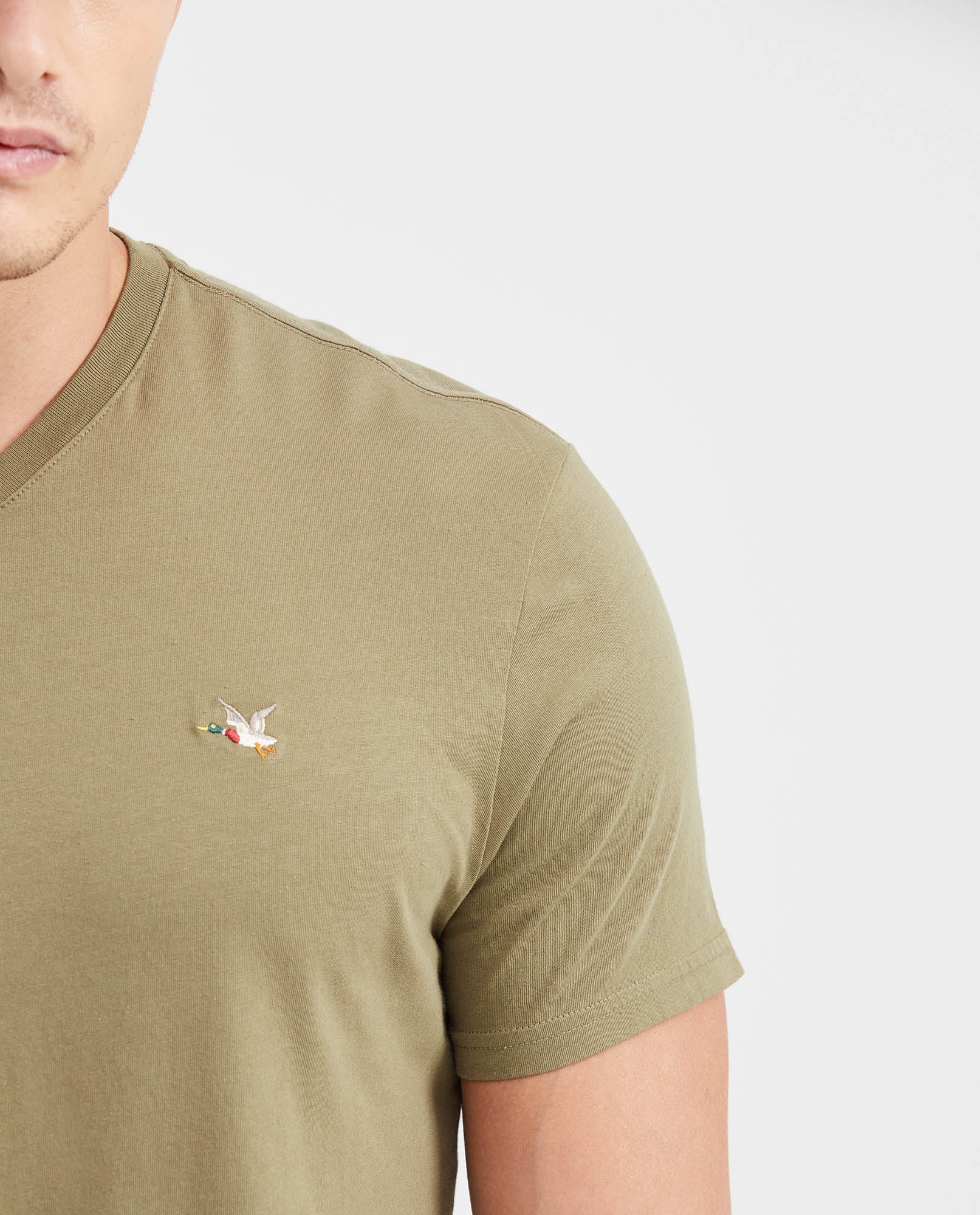 Men's Basic Slim Fit V - Neck Cotton T-shirt - Green - 3