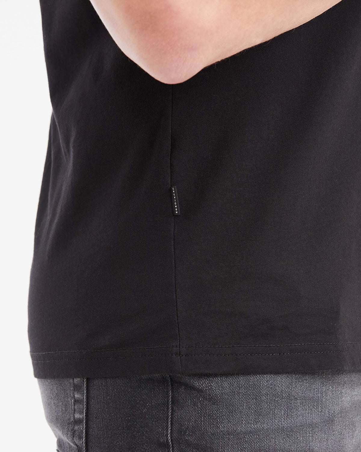ATIENNE T-SHIRT