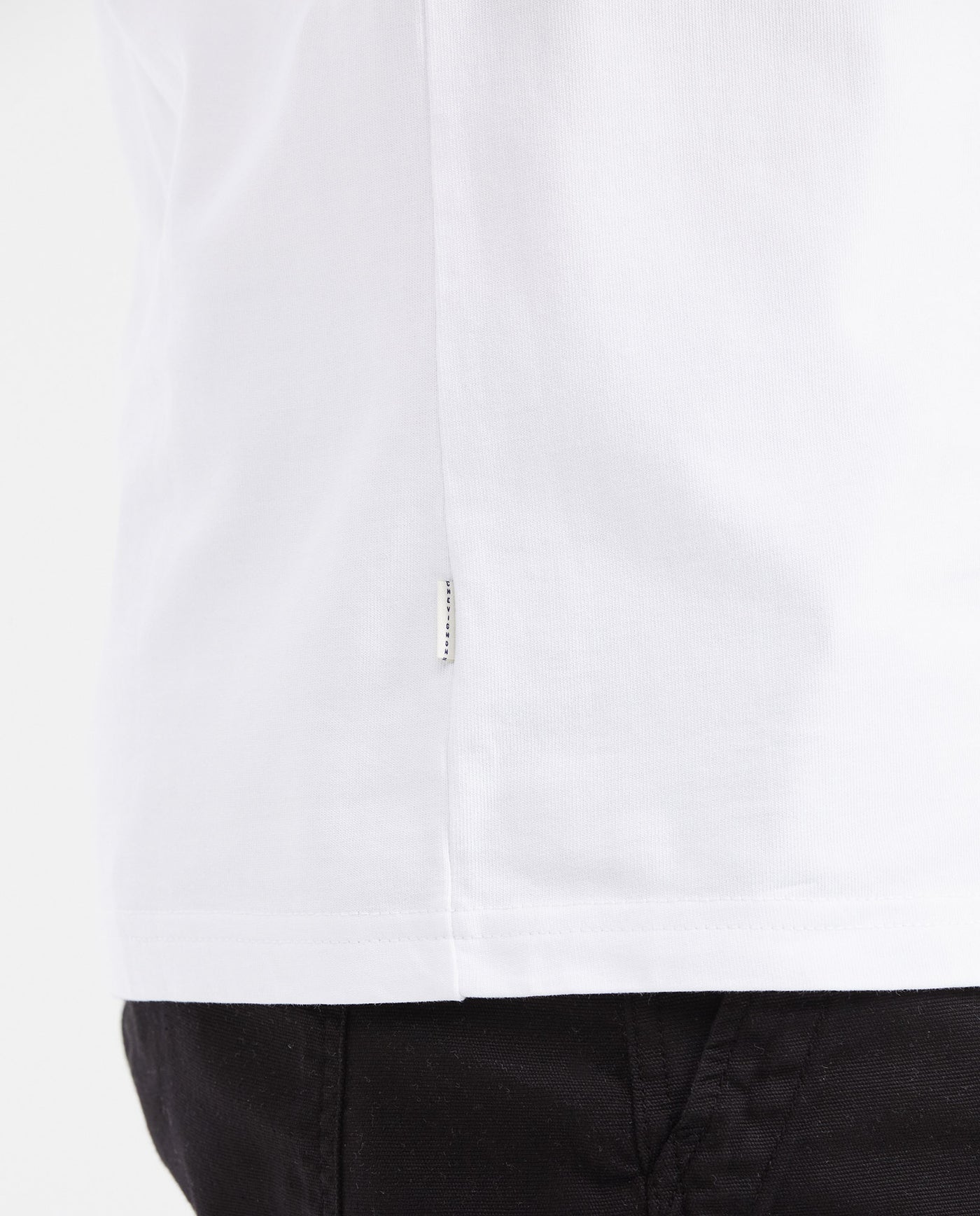 Men's Classic Fit Crew Neck T-Shirt with Small Graphic in Cotton - White 642G026 - 6