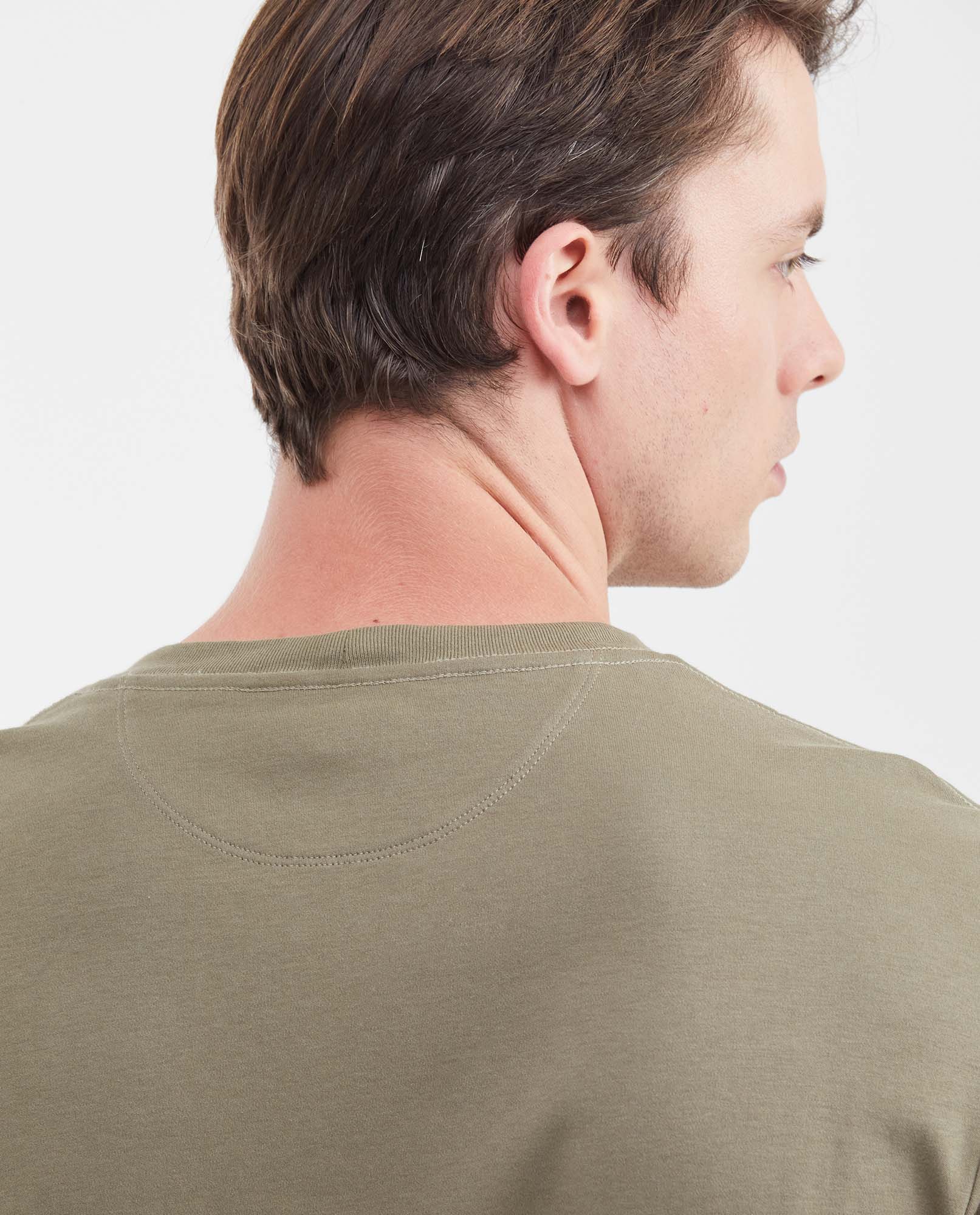 Camiseta Básica Slim Fit Cuello Redondo en Algodón Doble Punto para Hombre - Green 63_642G040_VER180521_7