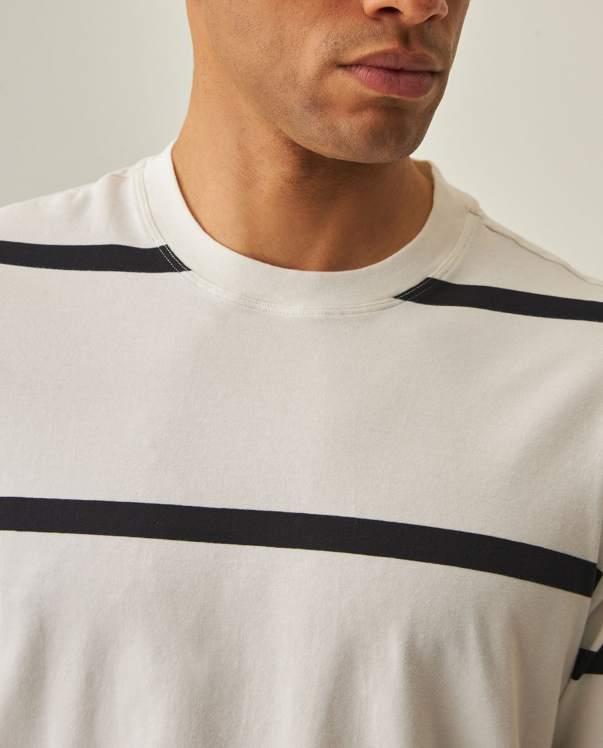 Men´s Regular Fit T-Shirt - Black 63_642H011_NEG194007_5