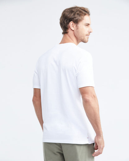 CLASSIC FIT SMALL GRAPHIC T-SHIRT IN WHITE