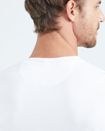 CLASSIC FIT LONG SLEEVE T-SHIRT IN WHITE