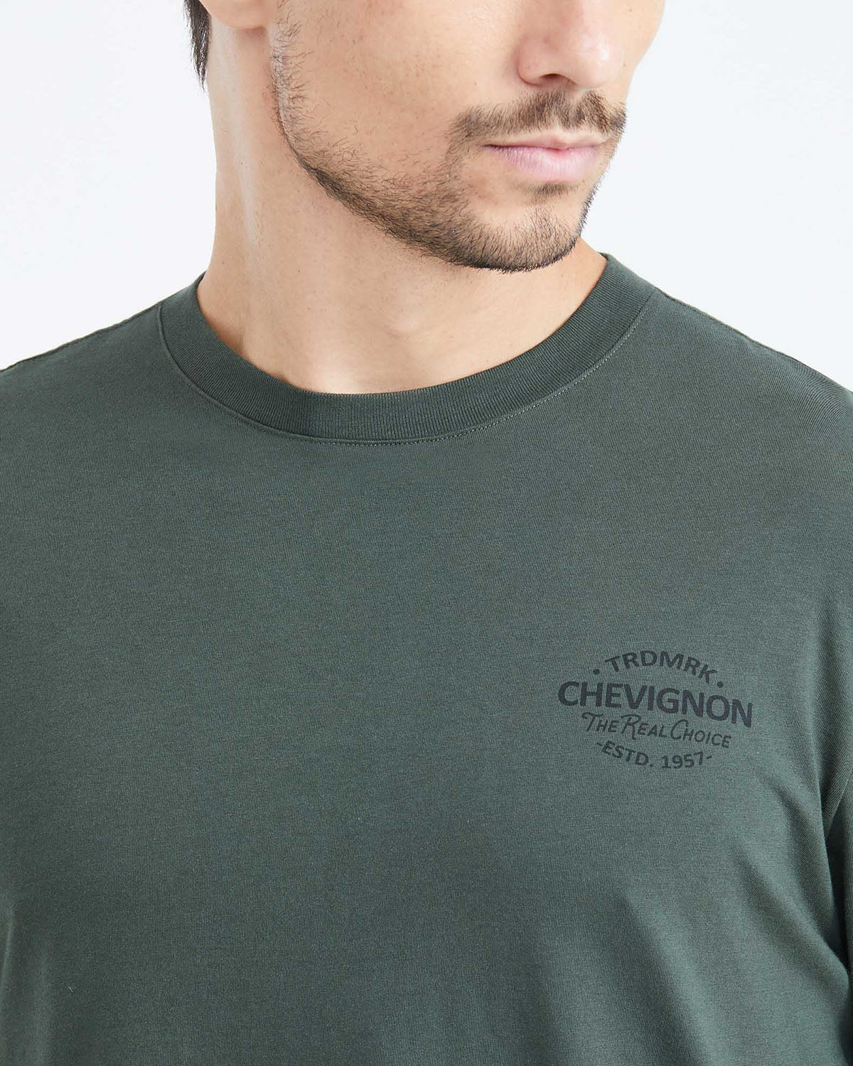 CLASSIC FIT LONG SLEEVE T-SHIRT IN GREEN