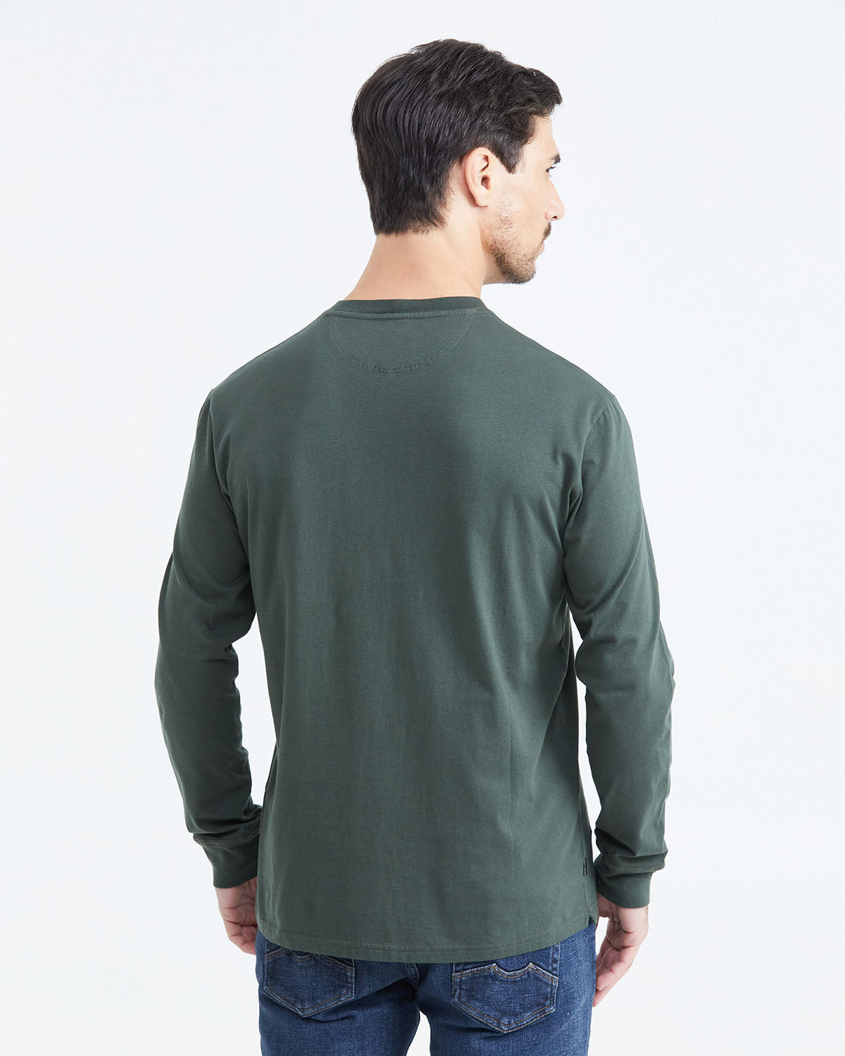CLASSIC FIT LONG SLEEVE T-SHIRT IN GREEN