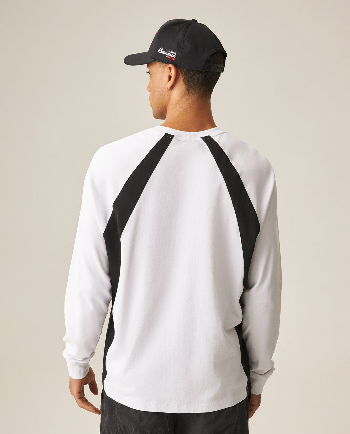 Men´s Raglan Long-Sleeve Tee - Raw 63_649H900_CRU110606_5