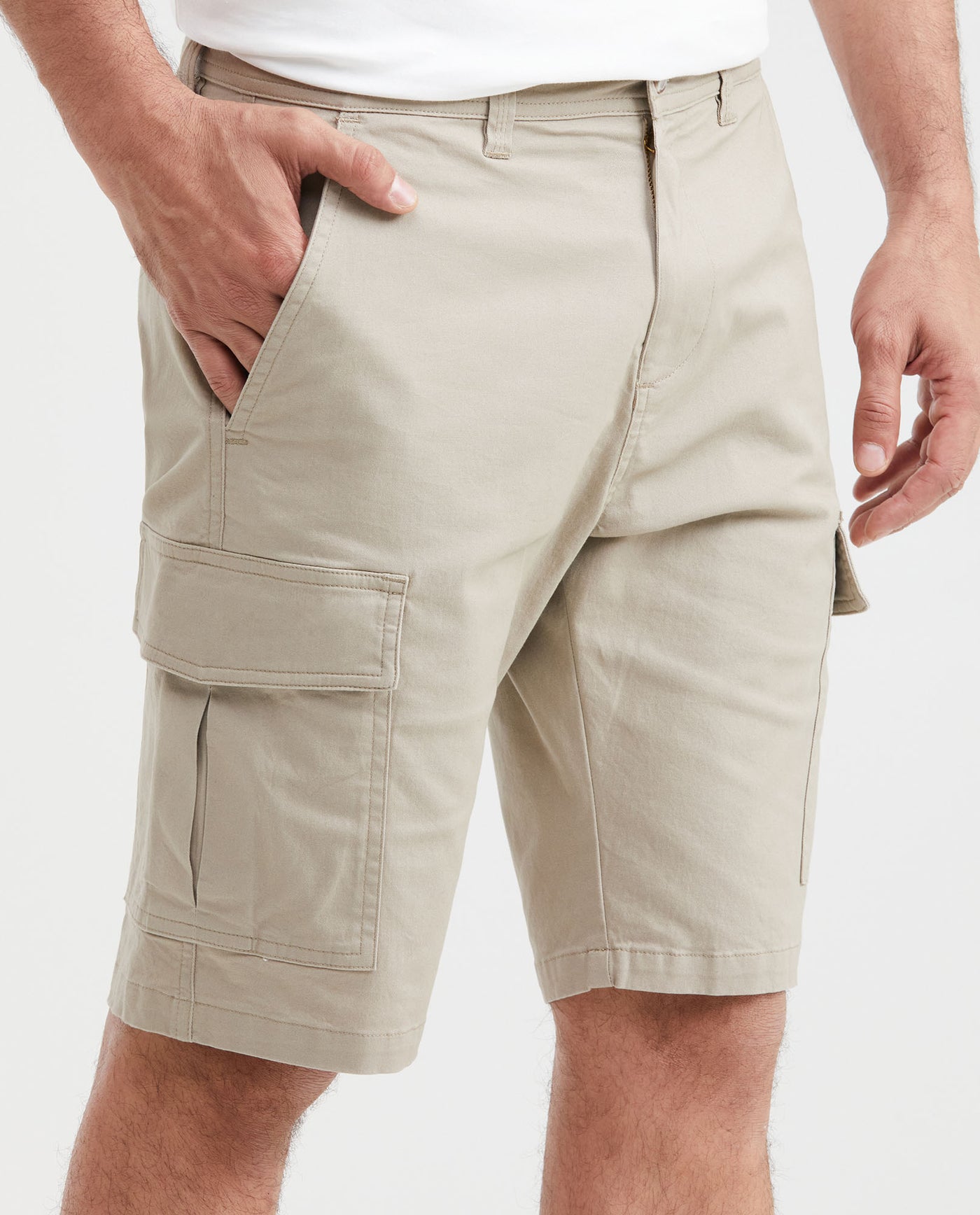 Men's Regular Fit Cargo Shorts Diagonal Pockets in Cotton-Elastane Blend - 2