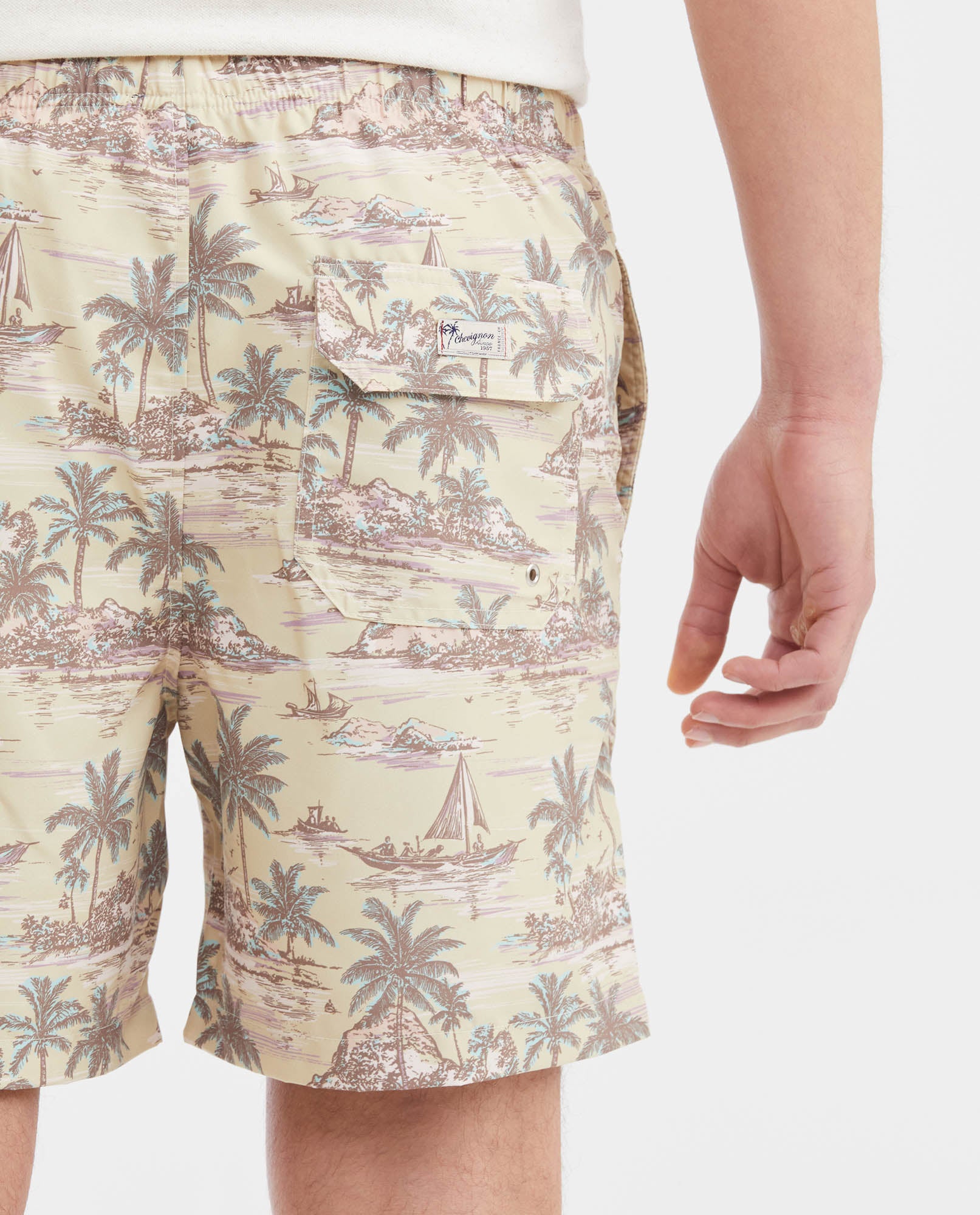 Men's Regular Fit Recycled Polyester Palm Tree Print Swim Bermuda - 6