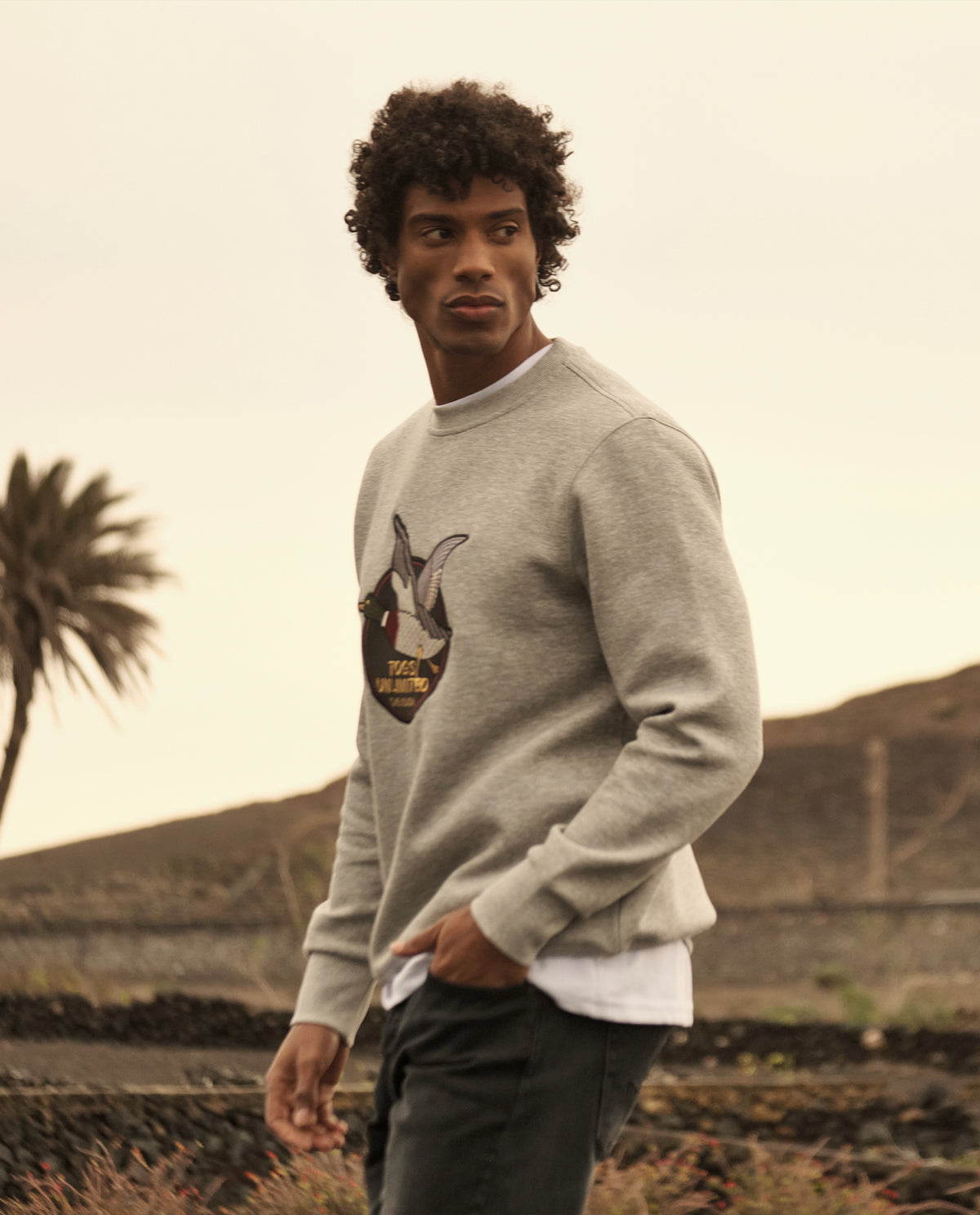Men's Crew Neck Sweatshirt Chevignon Duck Patch in Polyester-Cotton Blend - 1