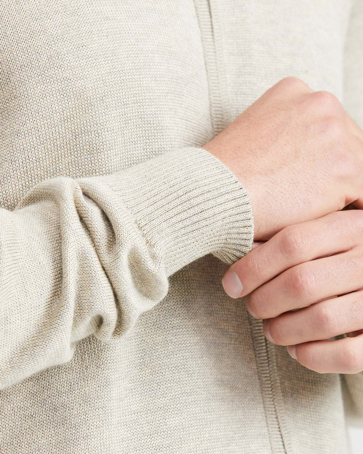 TIMELESS SWEATER IN BEIGE