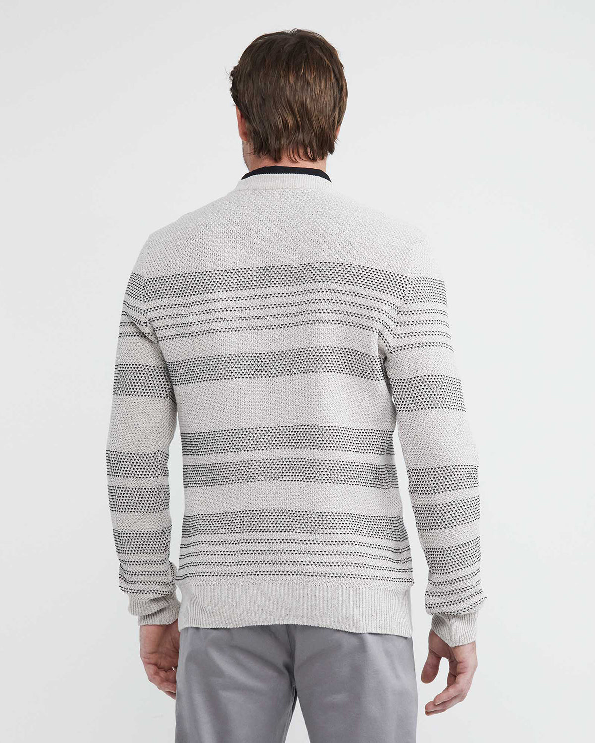 WHITE & GRAY STRIPED CREW NECK KNIT SWEATER