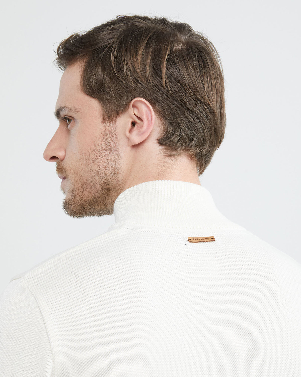 HENLY KNIT SWEATER WITH SUEDE ELBOW PATCHES IN WHITE