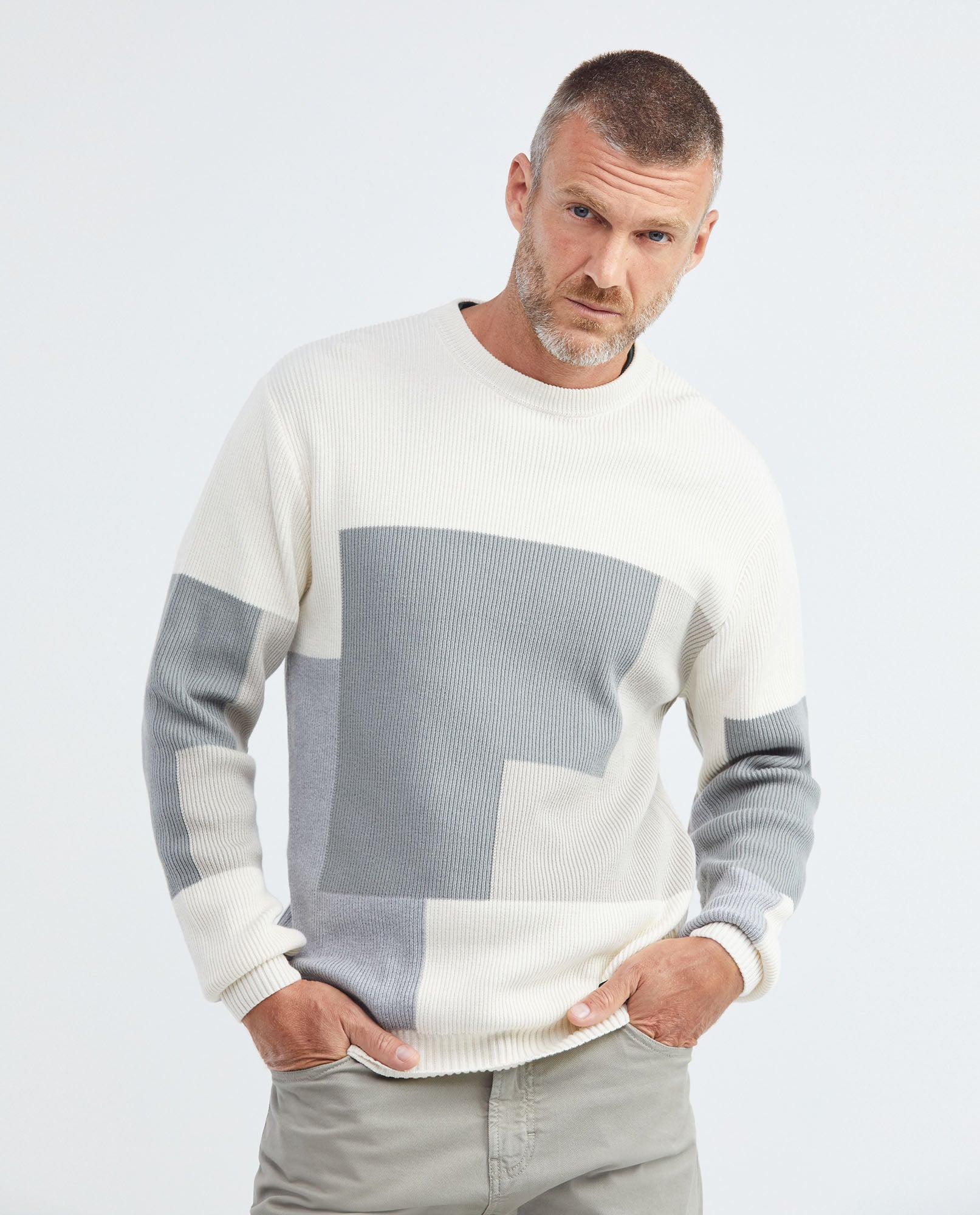 Men's Knitted Sweater, Closed Crew Neck - Ribbed Color Block - Gray - 1