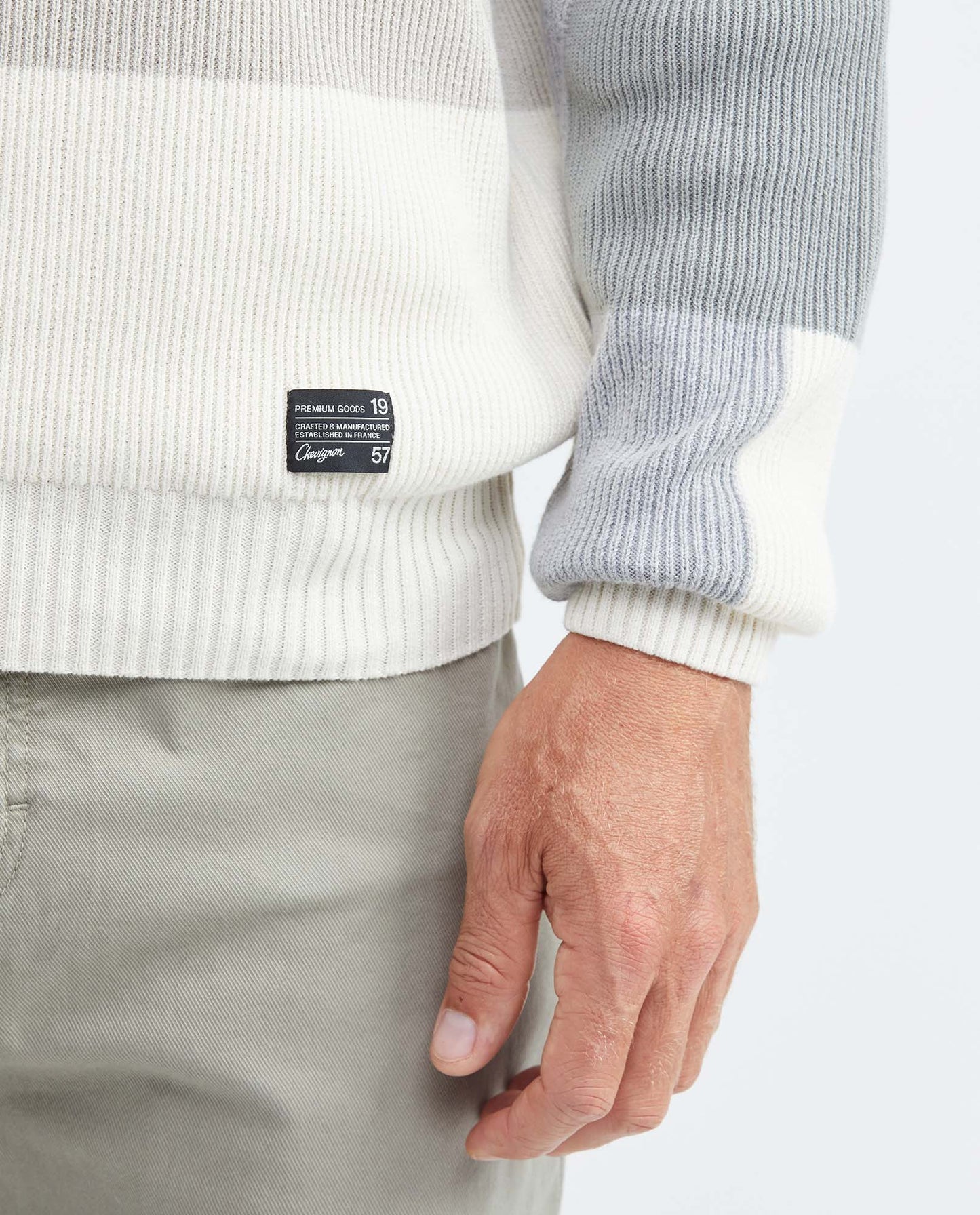 Men's Knitted Sweater, Closed Crew Neck - Ribbed Color Block - Gray - 4