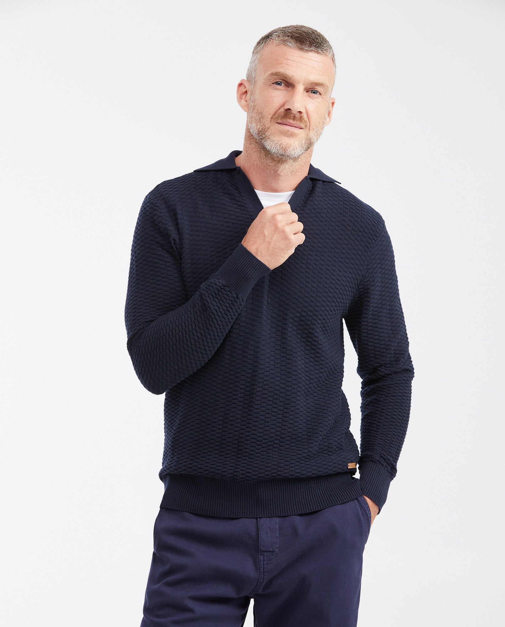 Men's Textured Knit Pullover with V - Neck, Glow - Blue - 1