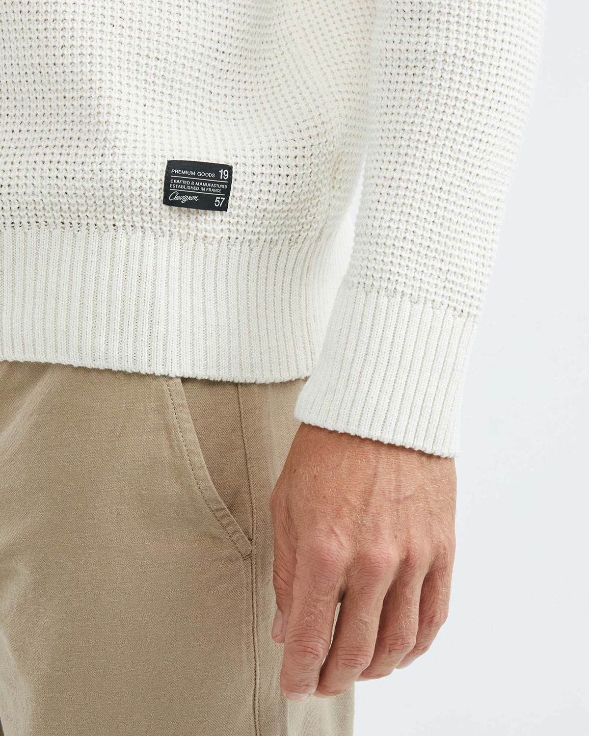 PULL EN MAILLE À COL ROULÉ EN BLANC