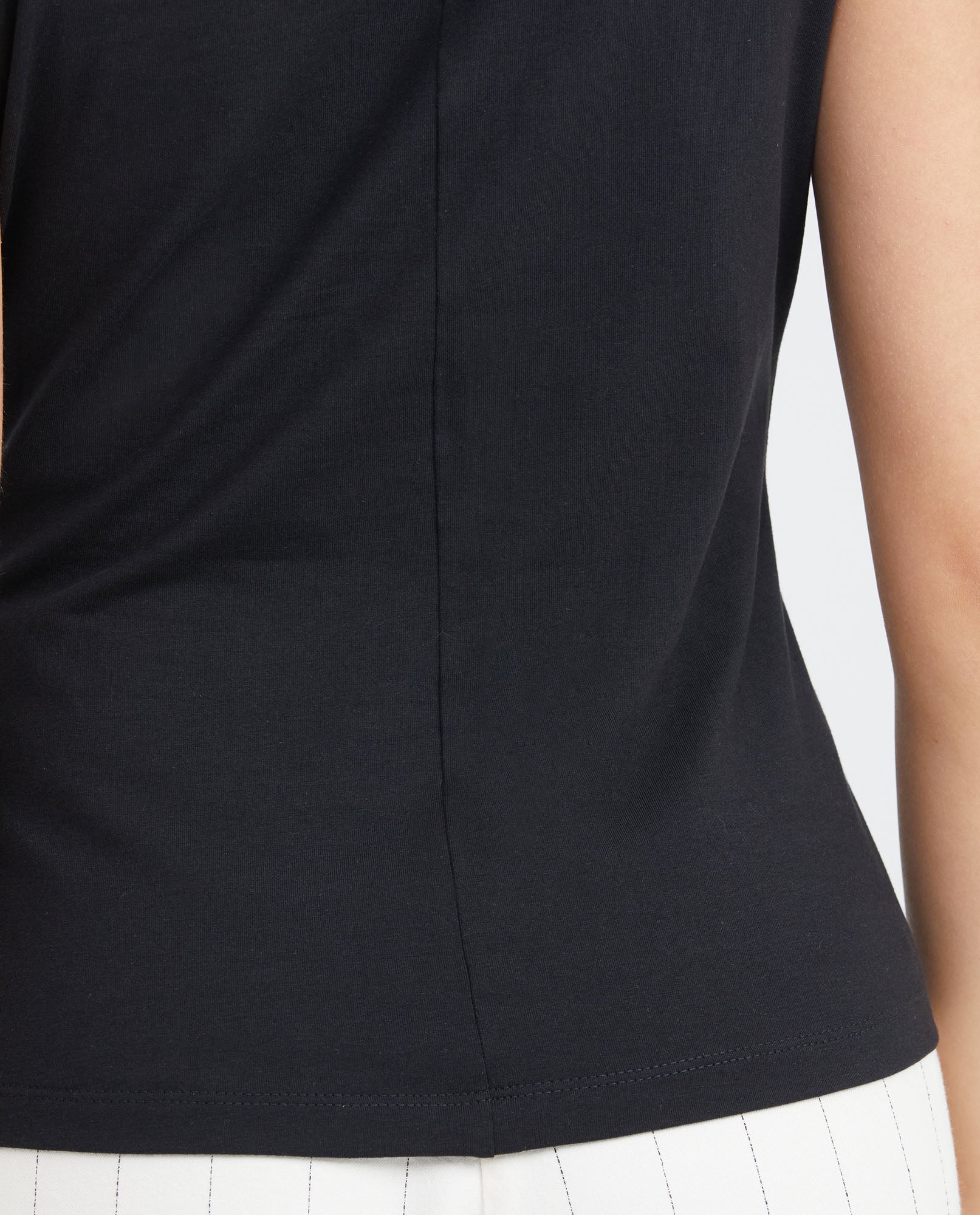 Women's Fitted Sleeveless Fashion Top with Almond Neckline in Cotton-Elastane - 5