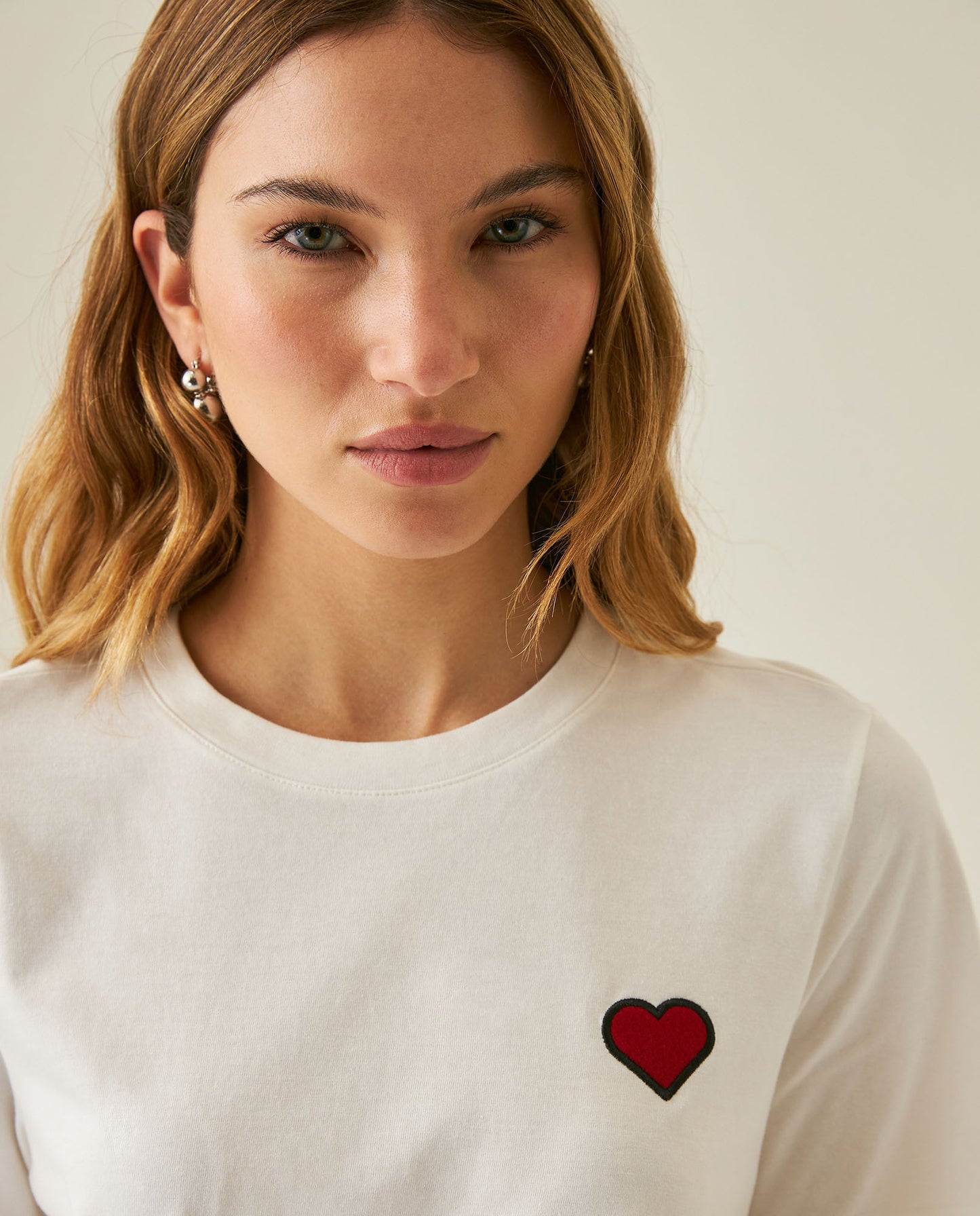 Womens T-Shirt Graphic Slim Fit Crewneck Cotton Soft Multiple Embroidered Patches Preppy - Raw 63_701H002_CRU110606_5