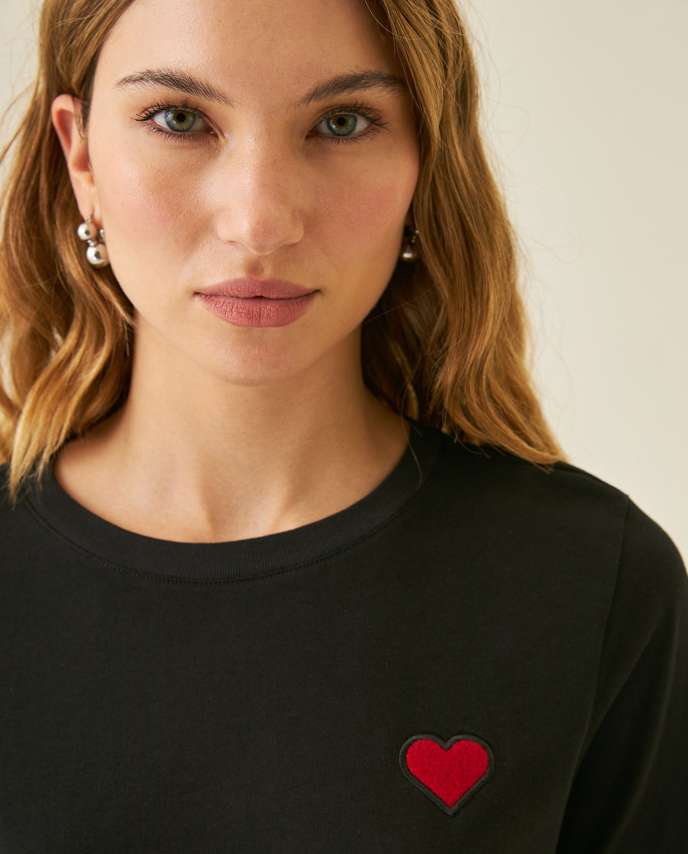 Womens T-Shirt Graphic Slim Fit Crewneck Cotton Soft Multiple Embroidered Patches Preppy - Black 63_701H002_NEG194004_5