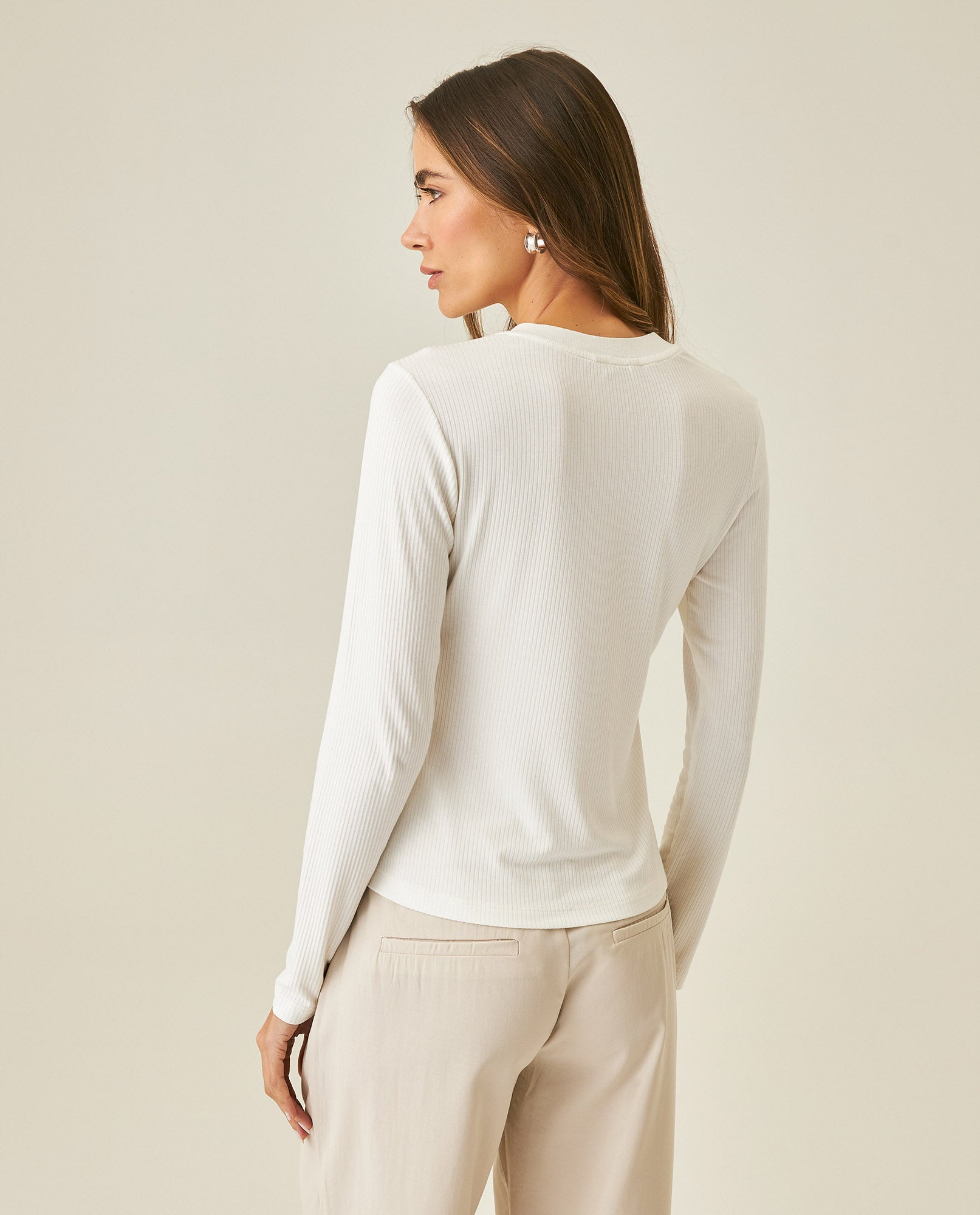 Womens T-Shirt Fashion Fitted Mandarin Collar Half Placket Viscose–Elastane Ribbed Texture - Raw 63_701H003_CRU110606_6