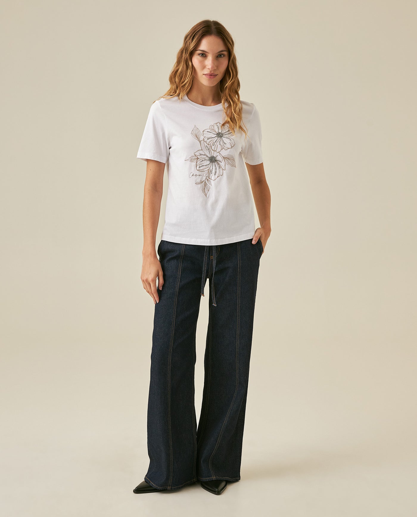 Womens T-Shirt Graphic Slim Fit Cotton Bead Bugle Embroidery - White 63_701H009_BLA110601_4