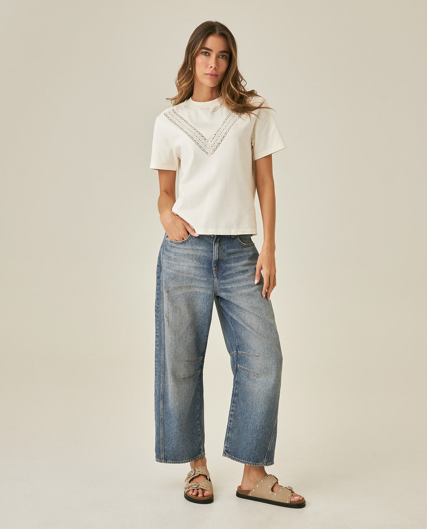 Womens T-Shirt Graphic Oversized Cotton V-Stripe Appliqué - Raw 63_701H027_CRU110606_4