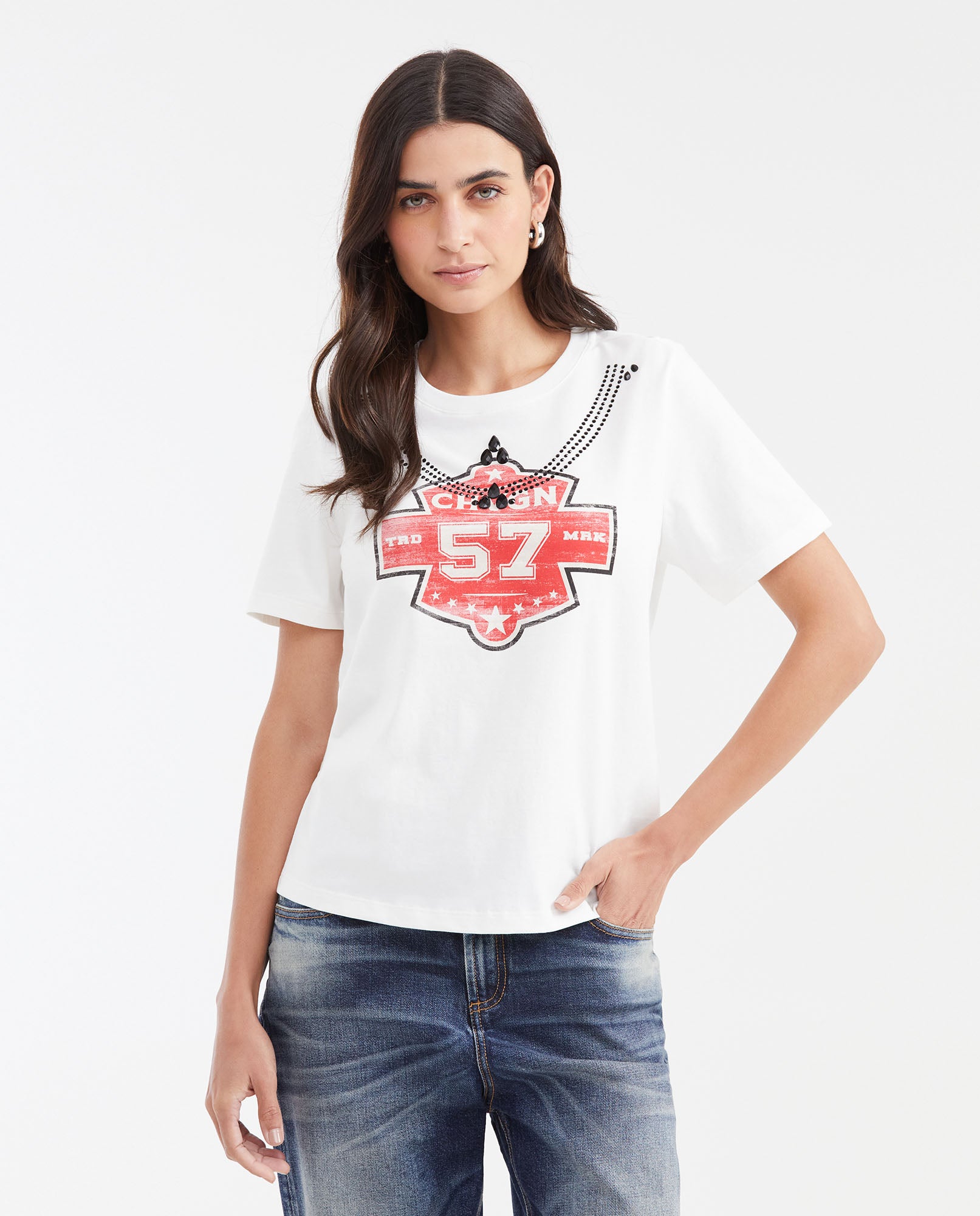 Women's Semi-Fitted Graphic T-Shirt with Stone Application in Cotton - 1