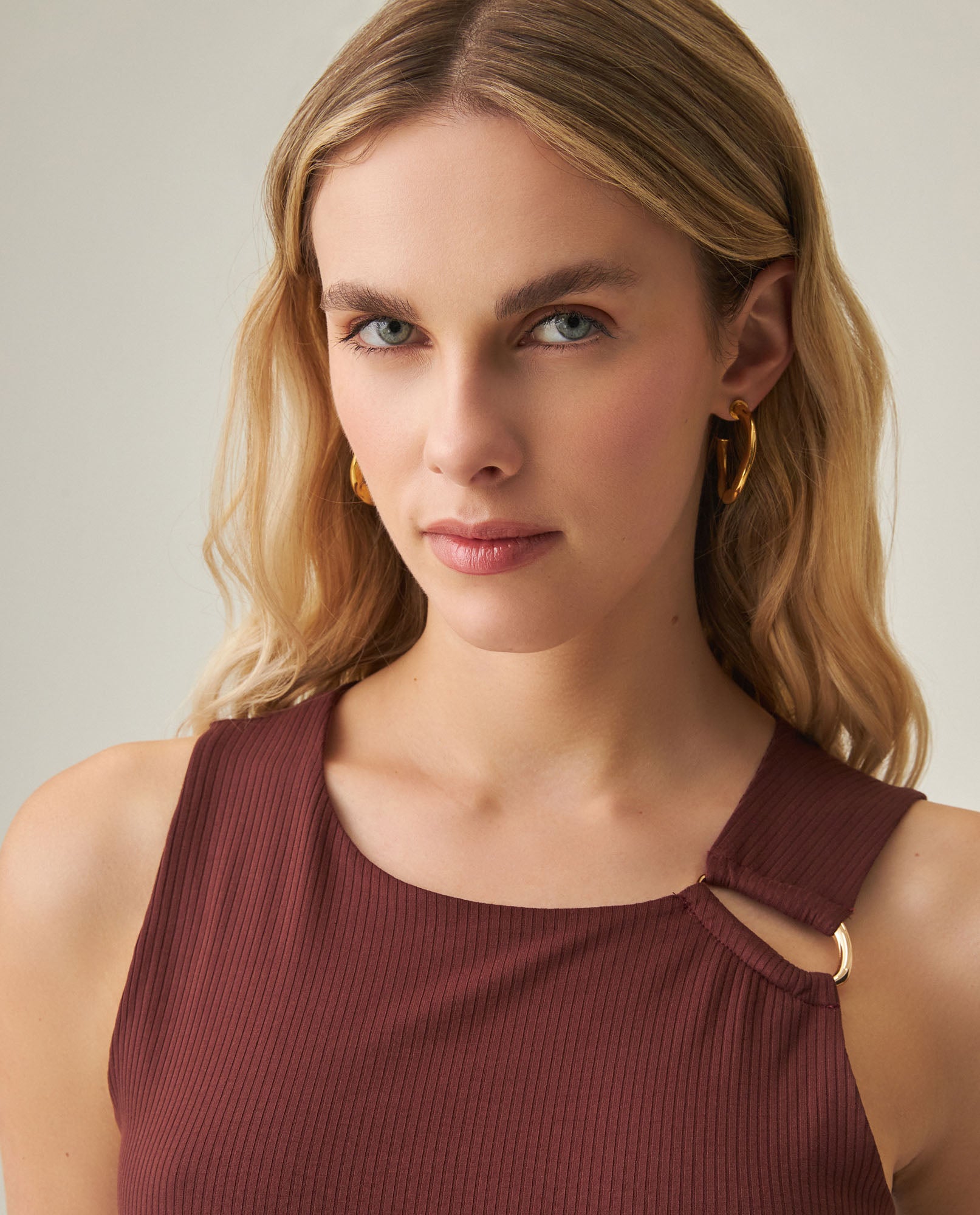 Women´s Slim Top - Brown 63_702H016_CAF191321_0