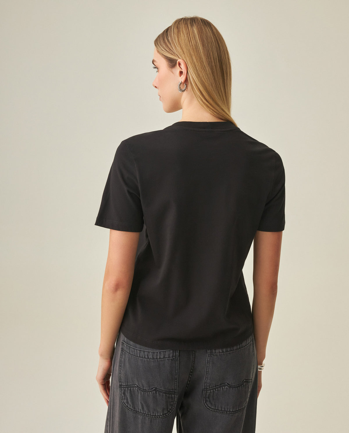 Women´s Slim Fit T-Shirt - Black 63_702H018_NEG194003_6