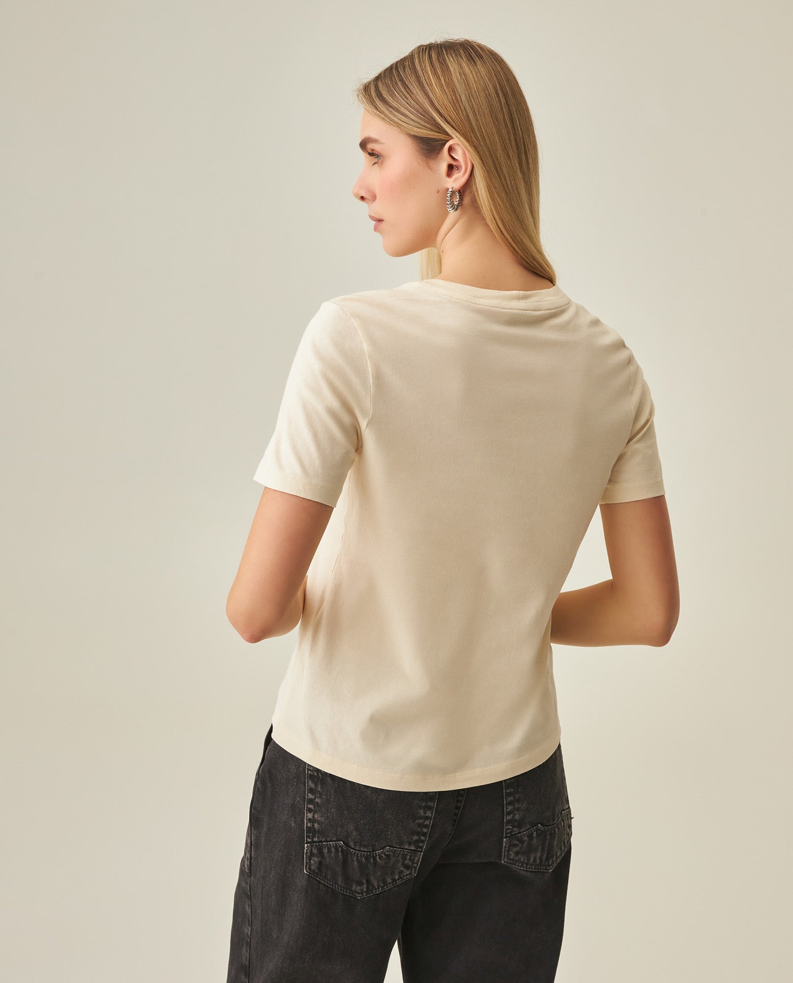 Women´s Slim Fit T-Shirt - Raw 63_702H020_CRU125202_7