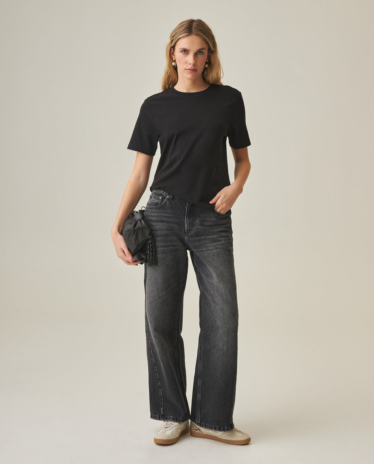 Women´s Slim Fit T-Shirt - Black 63_702H026_NEG194003_0