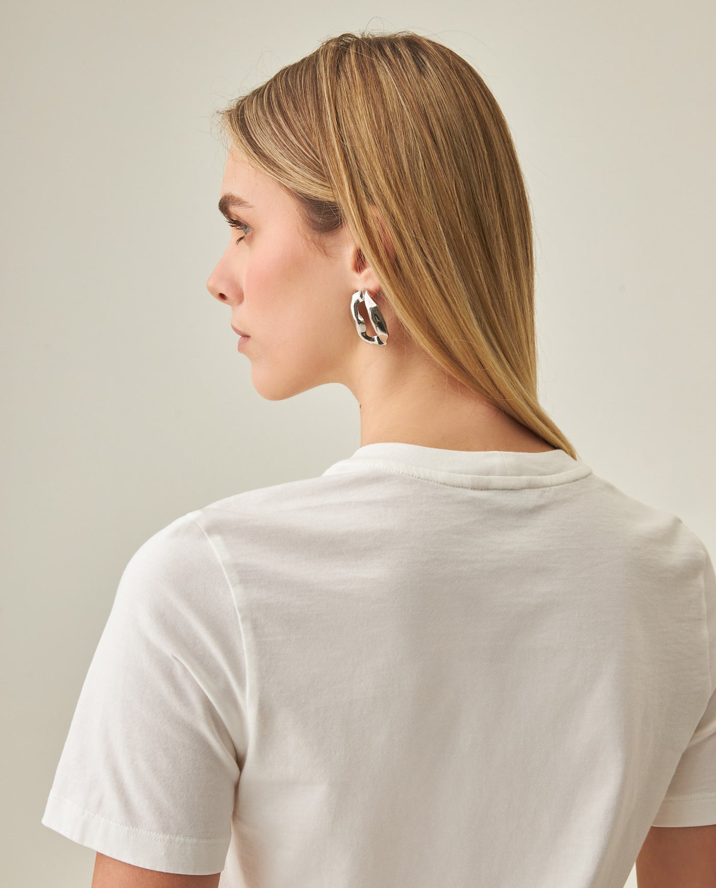 Women´s Embroidered T-Shirt - Raw 63_702H027_CRU110606_6