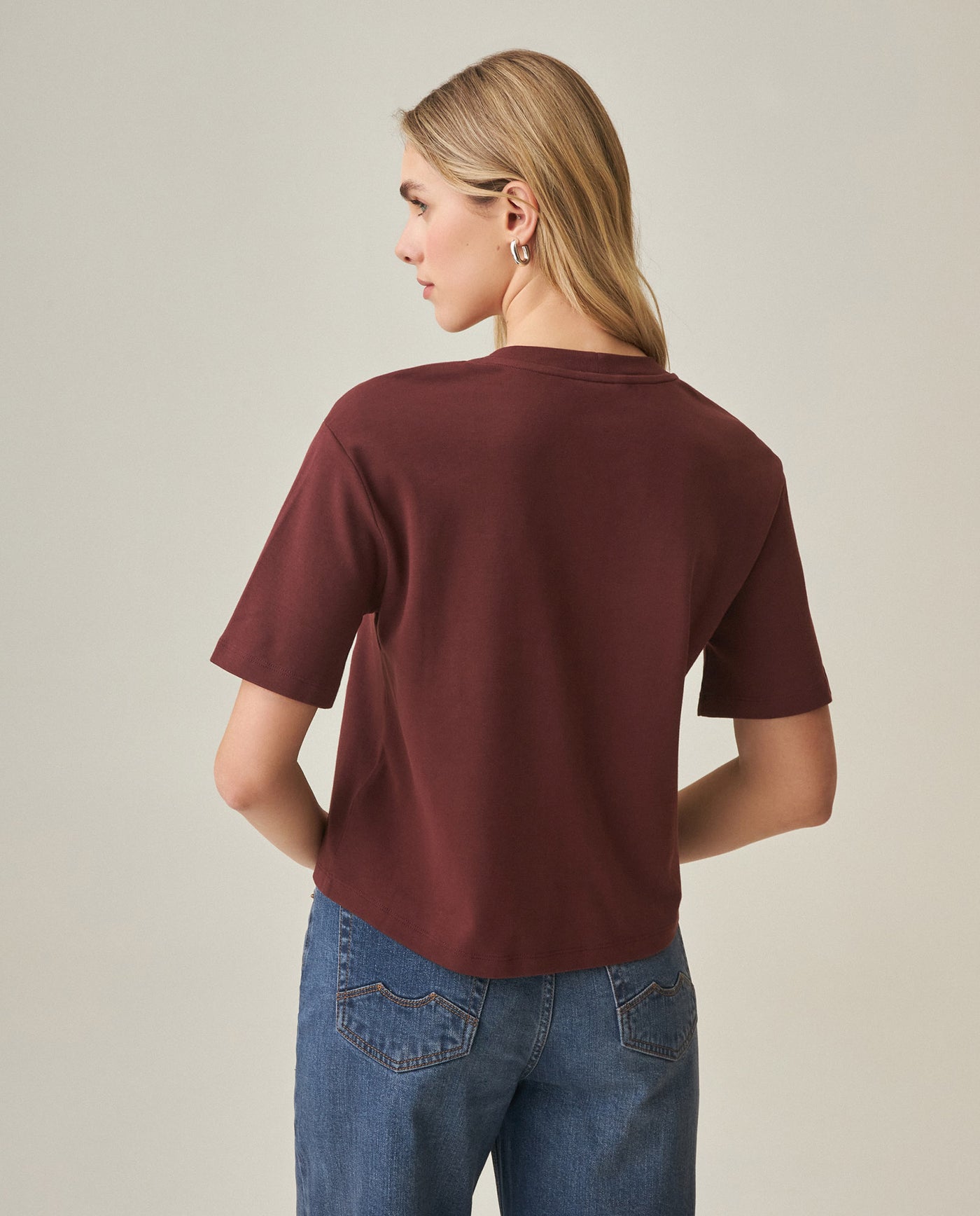 Women´s Oversized Cropped T-Shirt - Brown 63_702H051_CAF191321_6