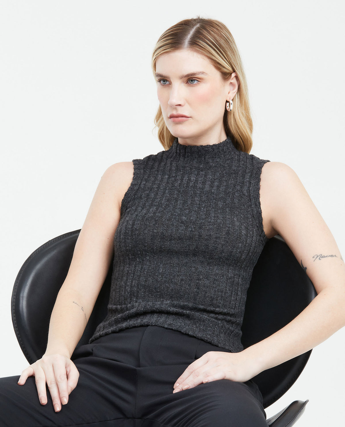 Women´s Turtleneck Top - Black 63_704F013_NEG194007_3