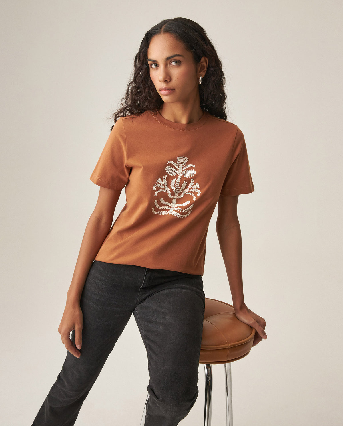 Women´s Graphic T-Shirt - Brown 63_709H002_CAF171142_0
