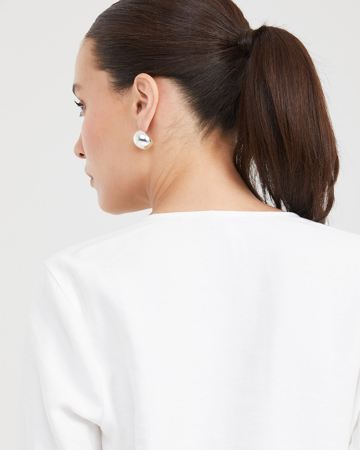 EMBROIDERY LONGSLEEVE BLOUSE