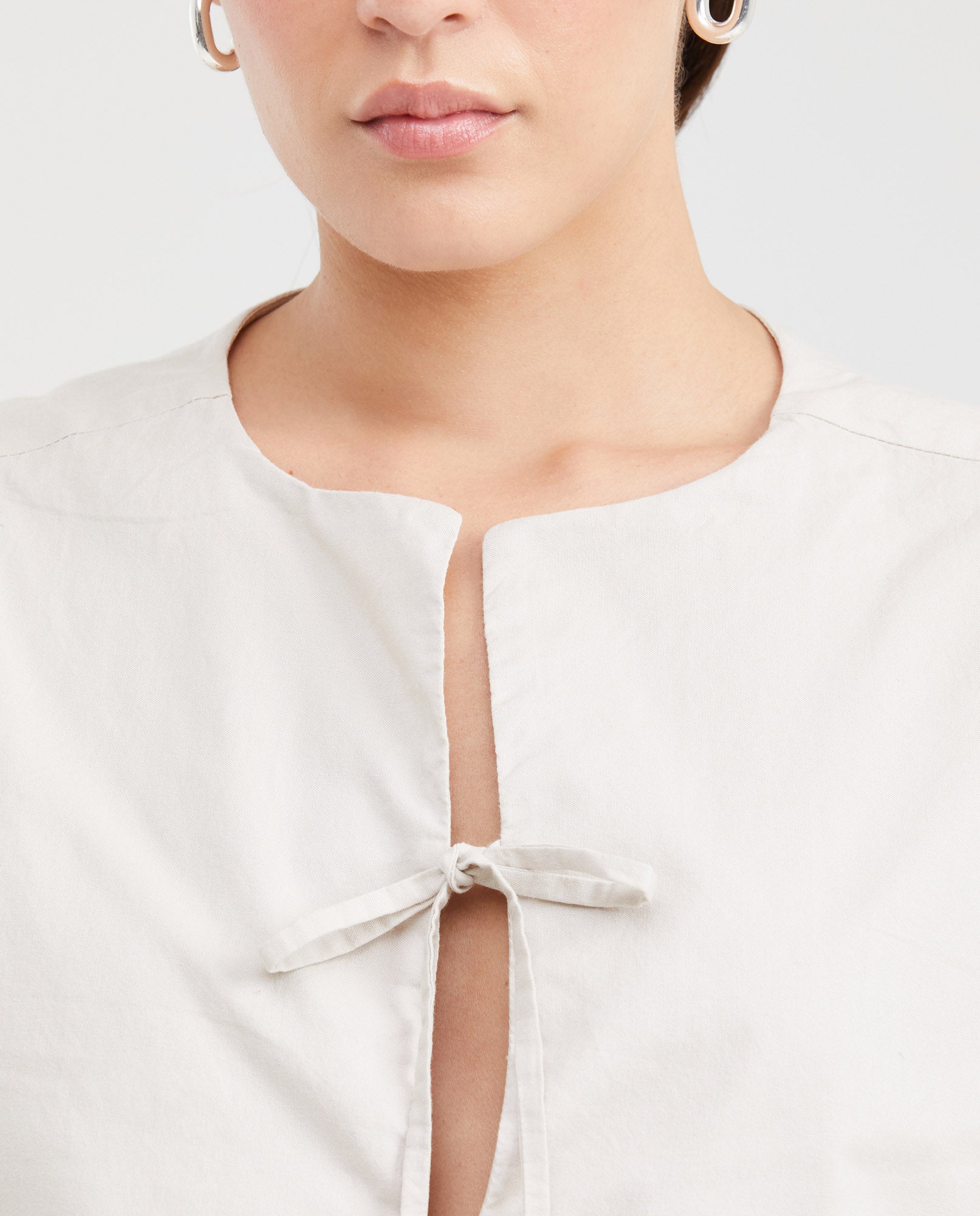 Women's Lined Vest with Front Tie Cords and Wooden Beads in Cotton - 2