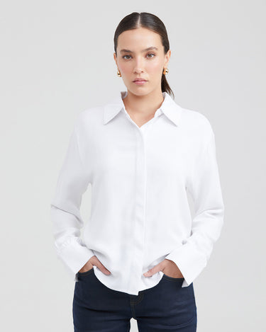 ESSENTIAL SHIRT IN WHITE