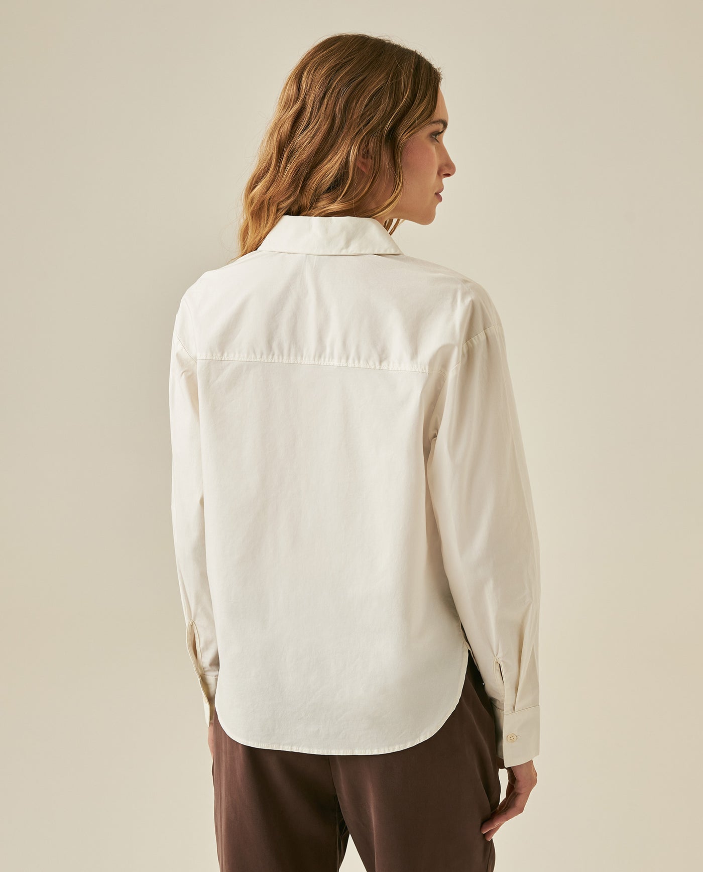 Womens Shirt Poplin Straight Silhouette Cotton–Elastane Hidden Button Placket - Raw 63_711H000_CRU114302_6