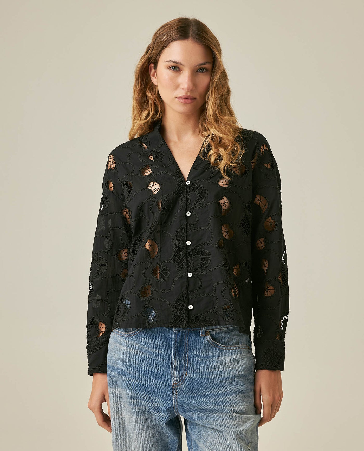 Womens Shirt Straight Silhouette Polyester–Rayon Eyelet Fabric Mandarin Collar - Black 63_711H014_NEG194004_0