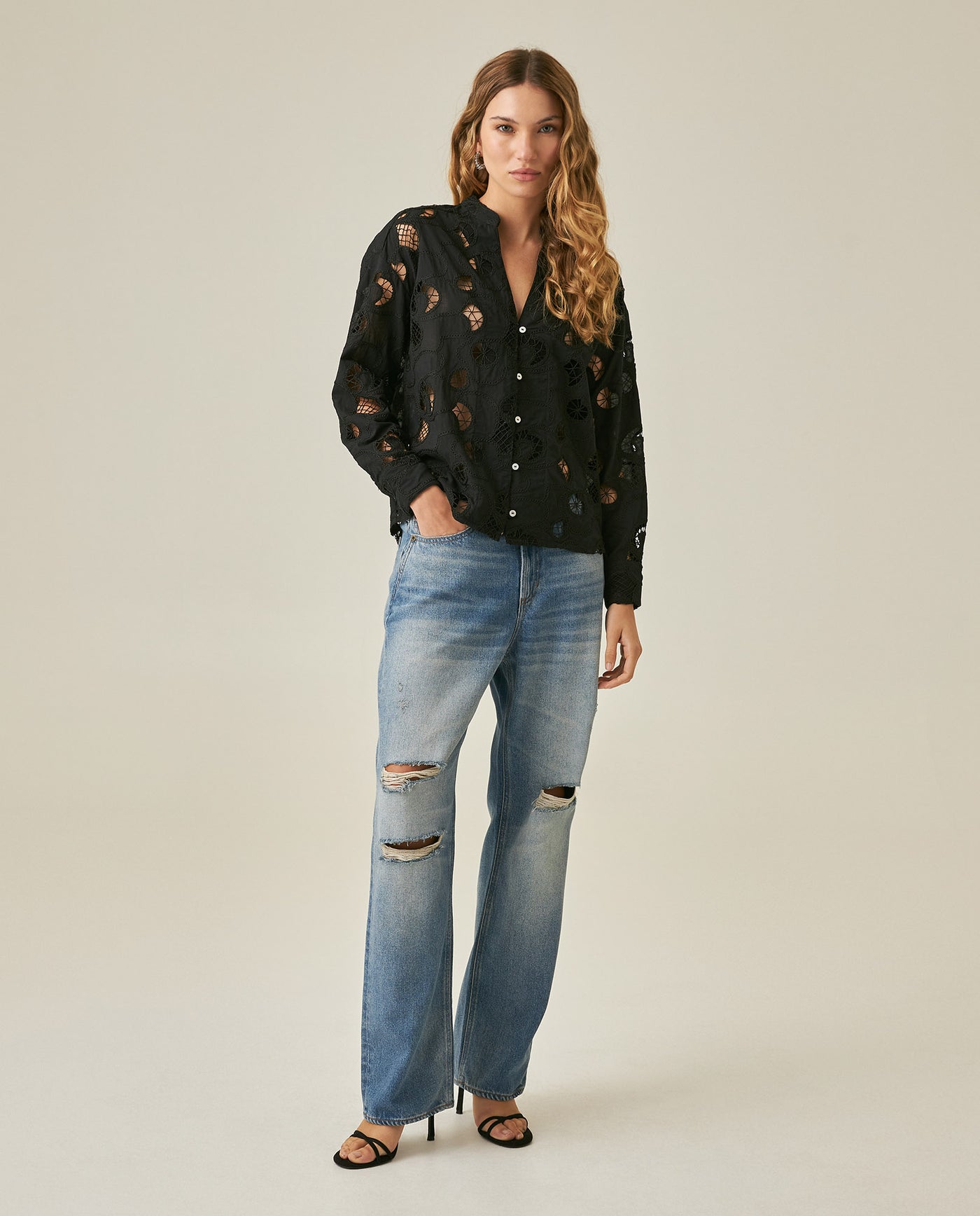 Womens Shirt Straight Silhouette Polyester–Rayon Eyelet Fabric Mandarin Collar - Black 63_711H014_NEG194004_4