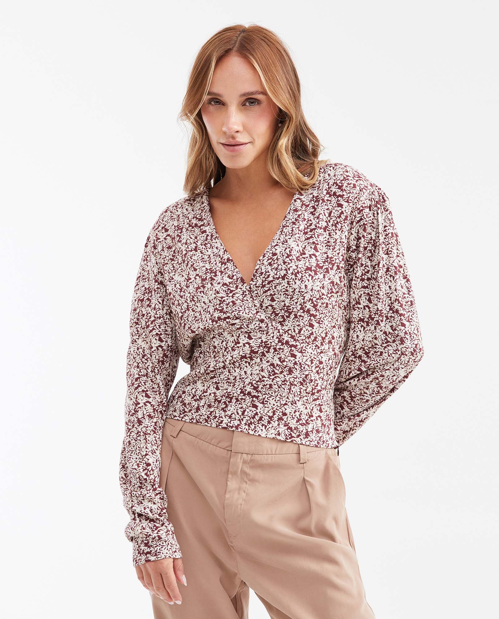 Women's Fitted V-Neck Blouse with Gathered Sleeve Detail in Viscose - 1