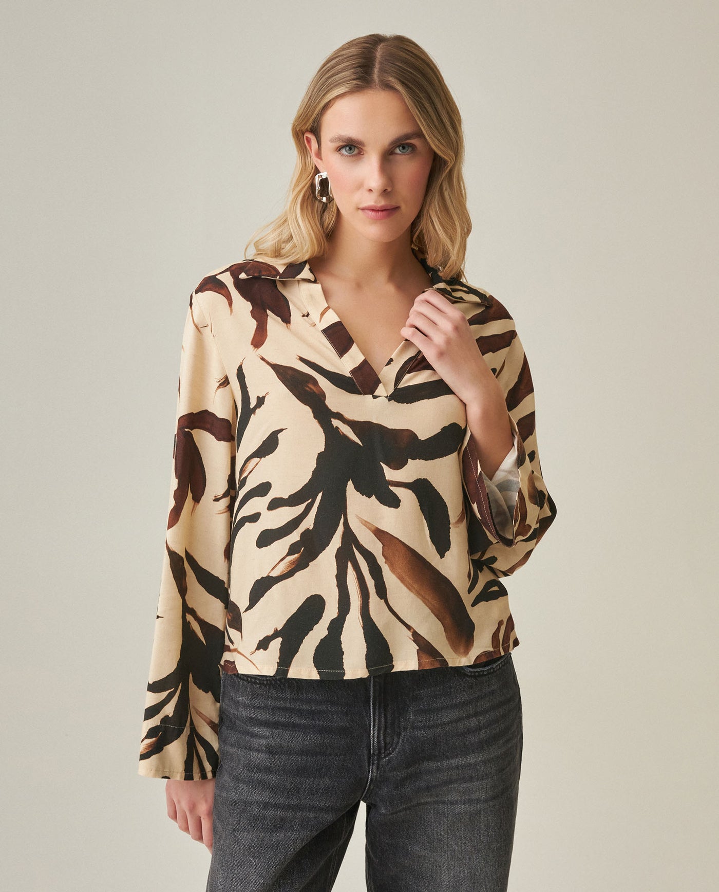 Women´s Linen Blouse - Raw 63_712H012_CRU120605_3