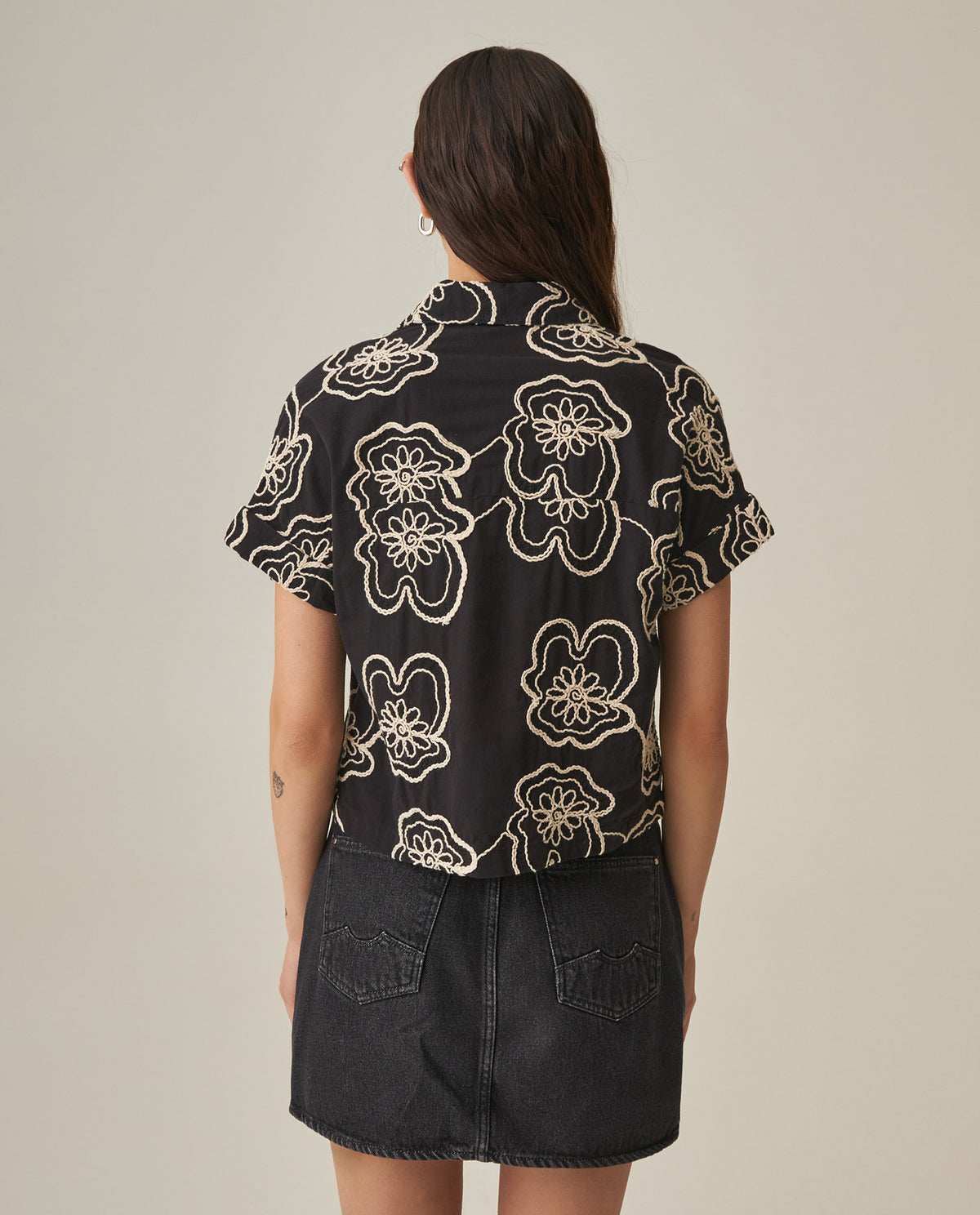 Women´s Resort Shirt - Black 63_712H014_NEG194003_6