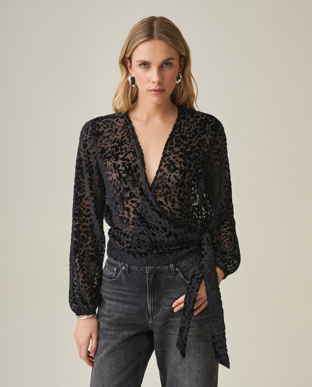 Women´s Wrap-Front Blouse - Black 63_712H015_NEG194003_3