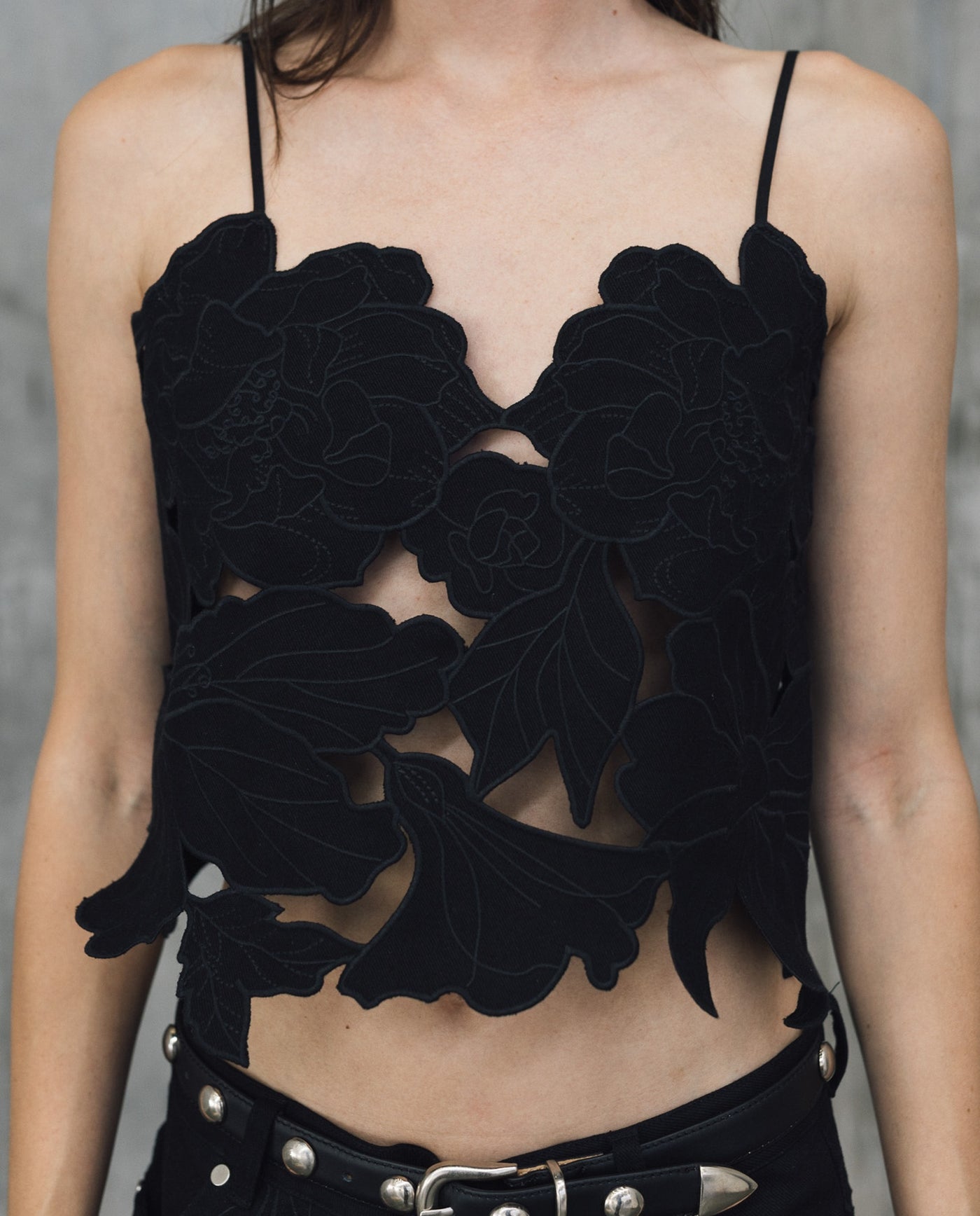 Womens V-Neck Cutwork Embroidered Top - Special Collection - Black 63_714H501_NEG194007_3