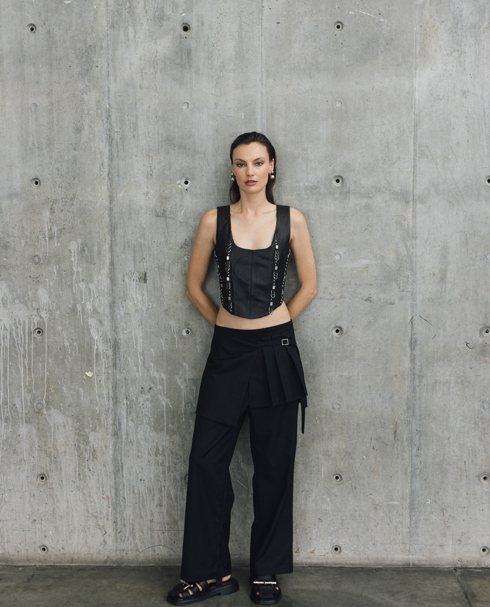 Womens Lambskin Leather Square Neck Crop Top - Special Collection - Black 63_717H504_NEG194007_5