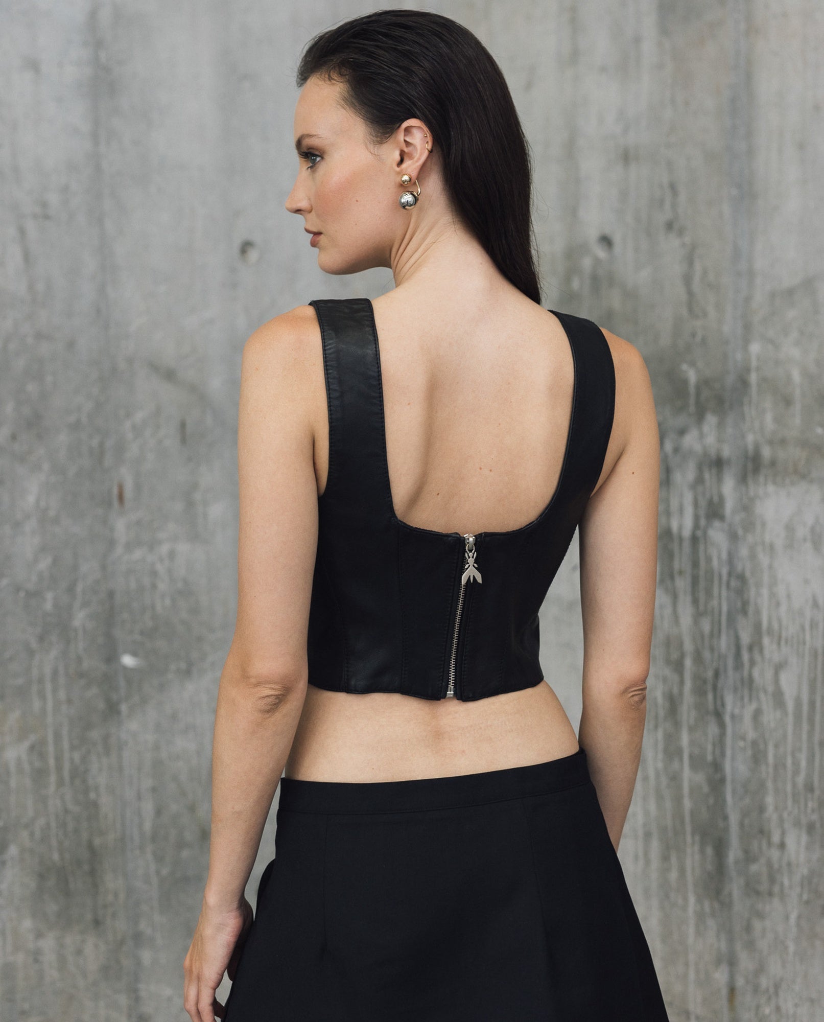 Womens Lambskin Leather Square Neck Crop Top - Special Collection - Black 63_717H504_NEG194007_6